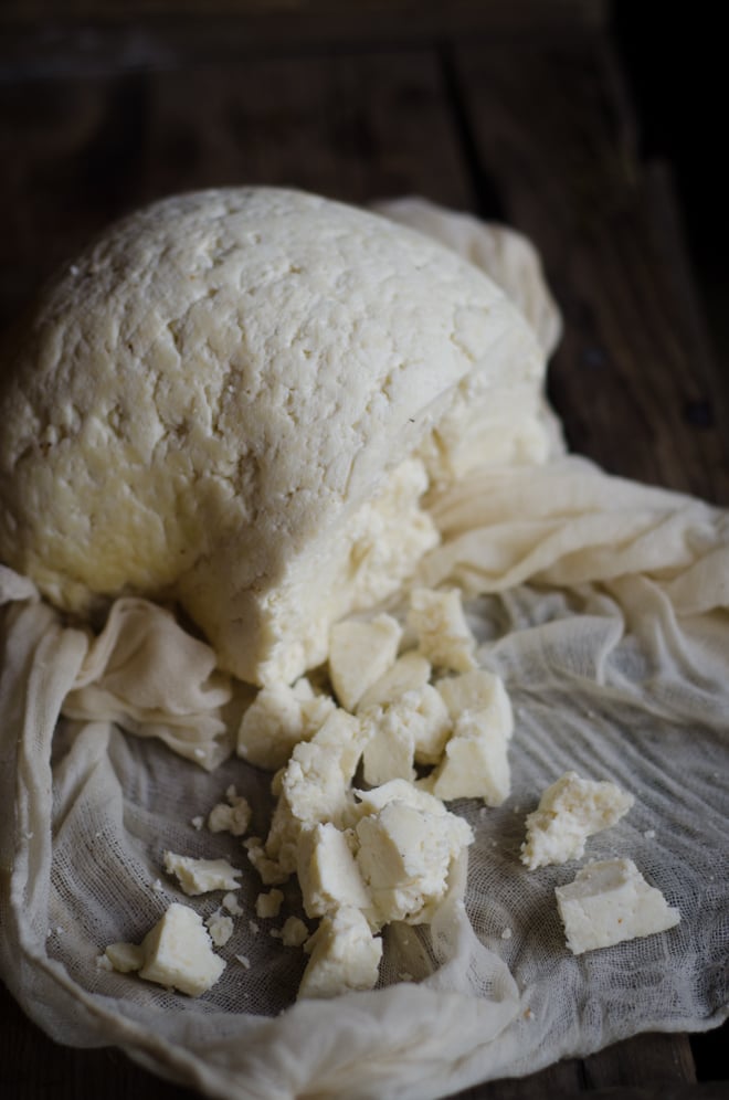 https://nourishedkitchen.com/wp-content/uploads/2013/05/farm-cheese-3-of-3.jpg