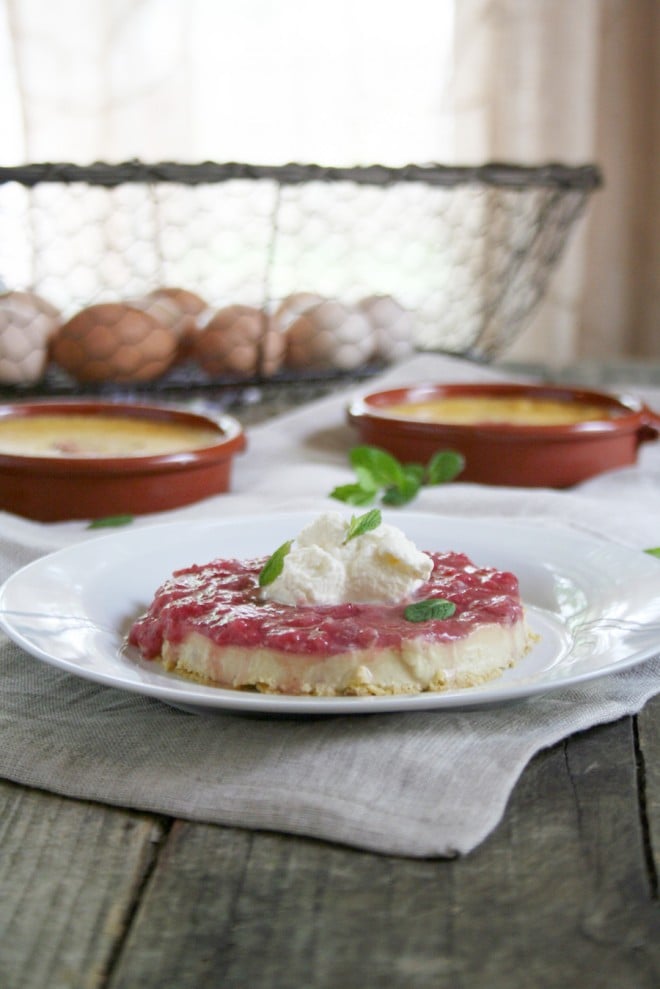 creamy-strawberry-flan3