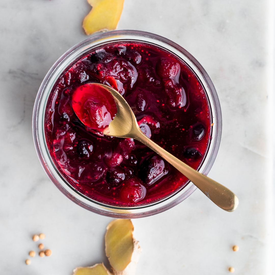 How to Make Cranberry Compote (Easy 15-minute Recipe)